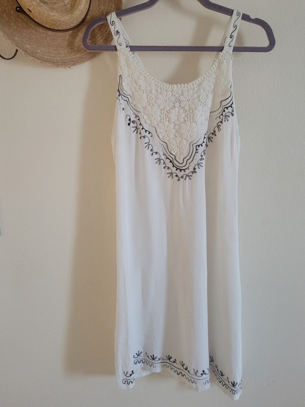 Ray & Sun Medium Women's Comfy BoHo Cream Lace-Trim Slip Dress